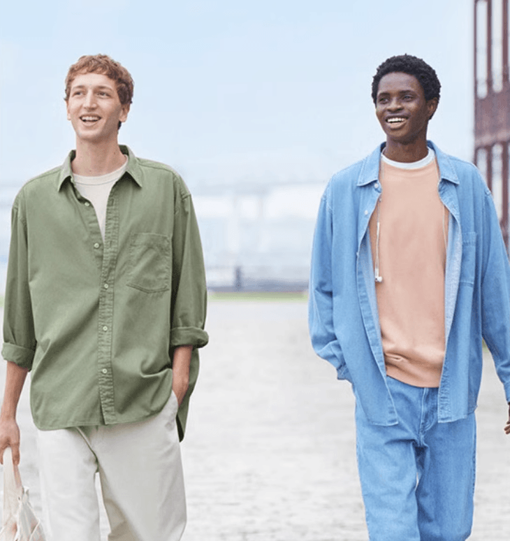 青年布3 a white man dress green chambray shirt and another man dress blue chambray fabric shirt